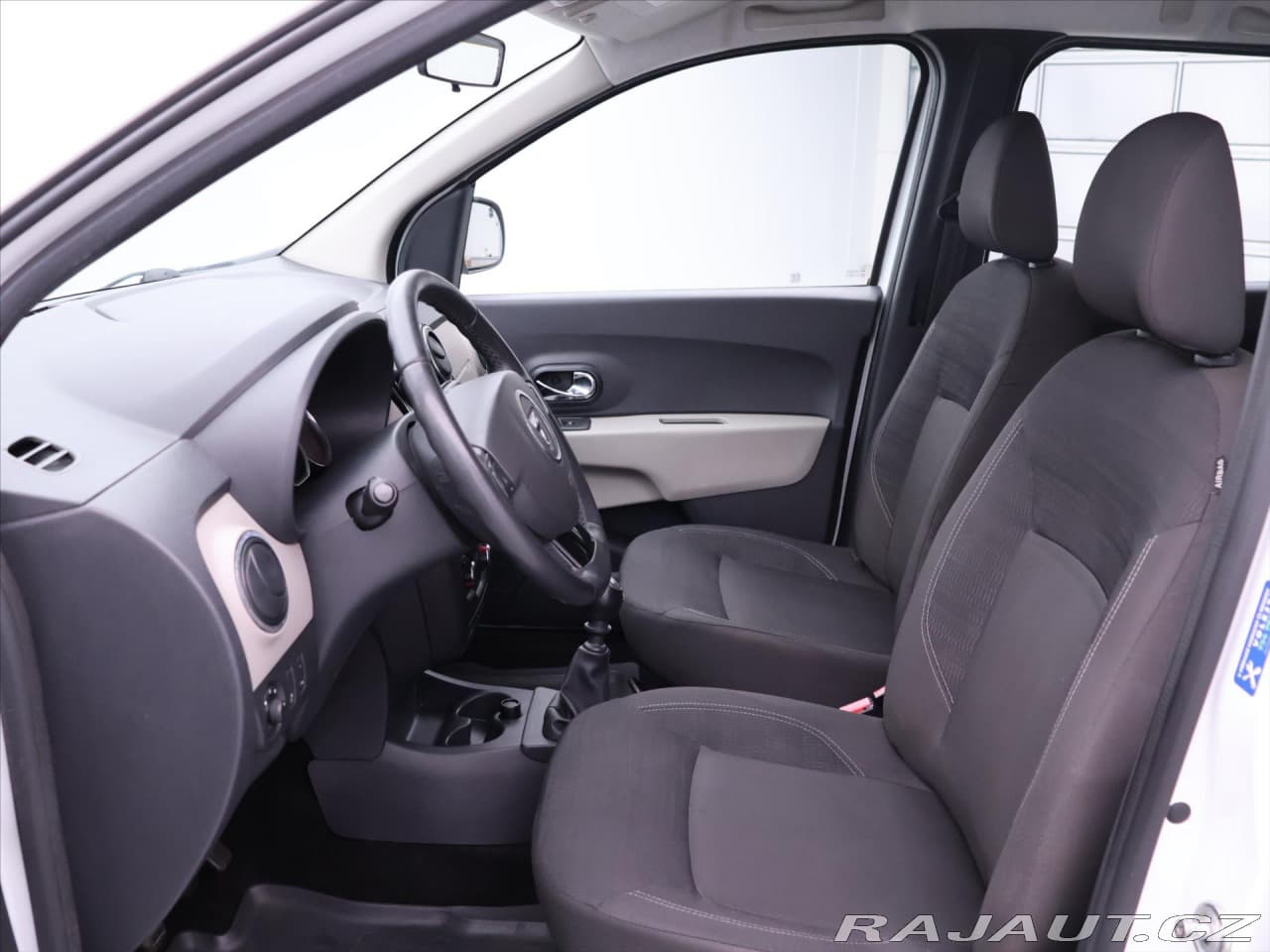 2014 Dacia Lodgy - 10