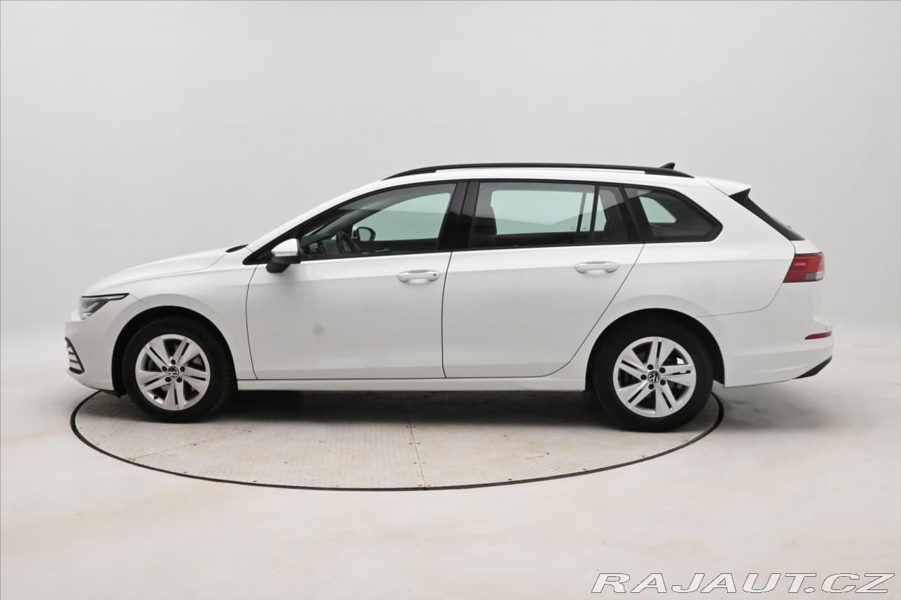 2022 Volkswagen Golf - 8