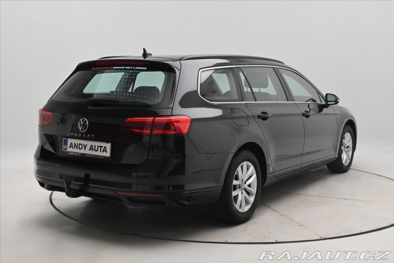 2022 Volkswagen Passat - 5