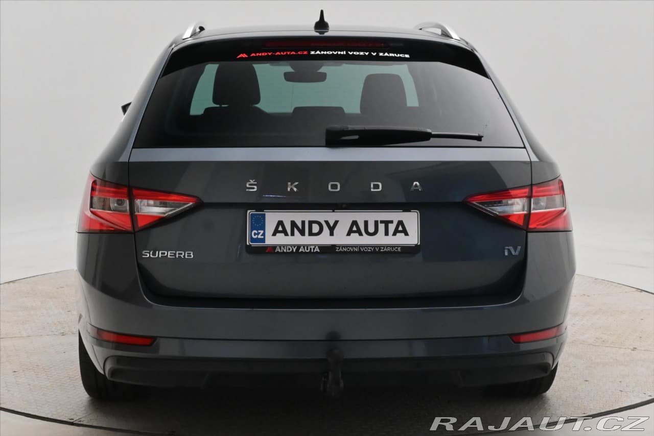 2020 Škoda Superb - 6
