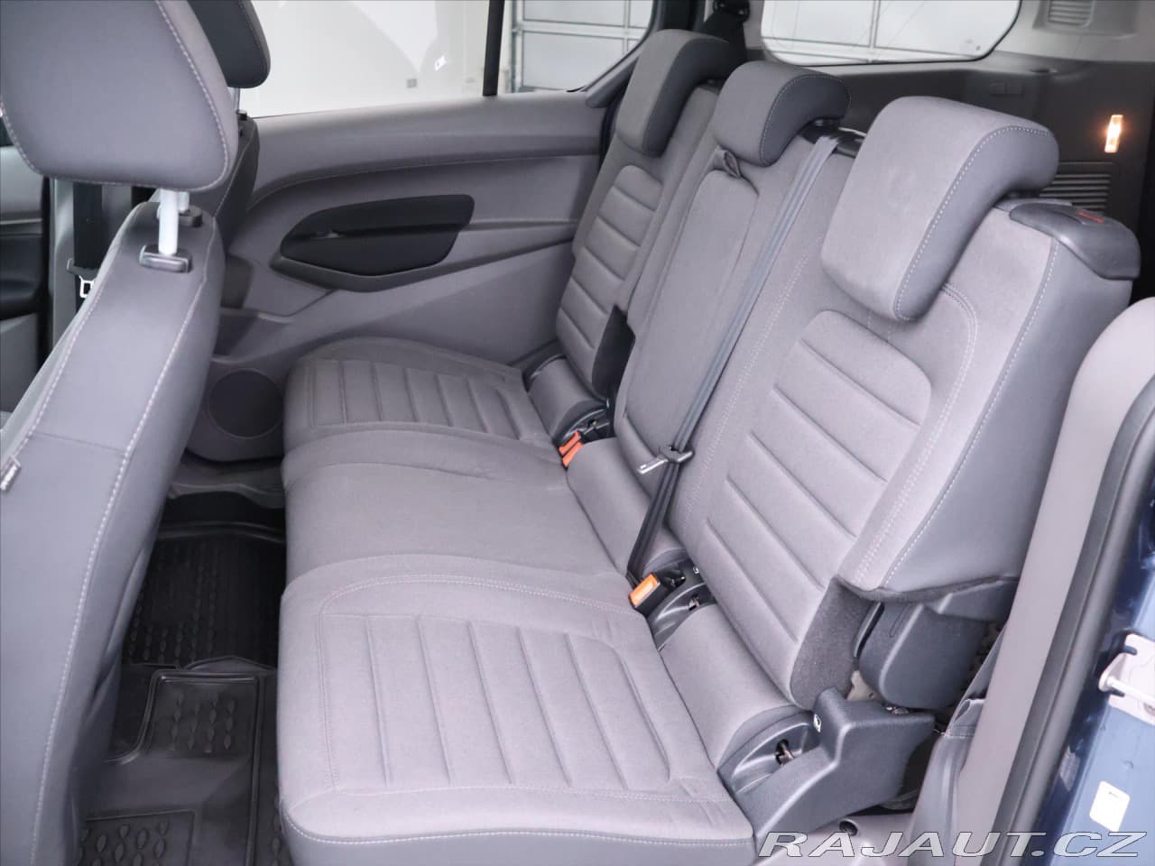 2020 Ford Tourneo - 15