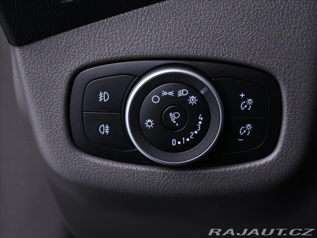 2020 Ford Tourneo - 17