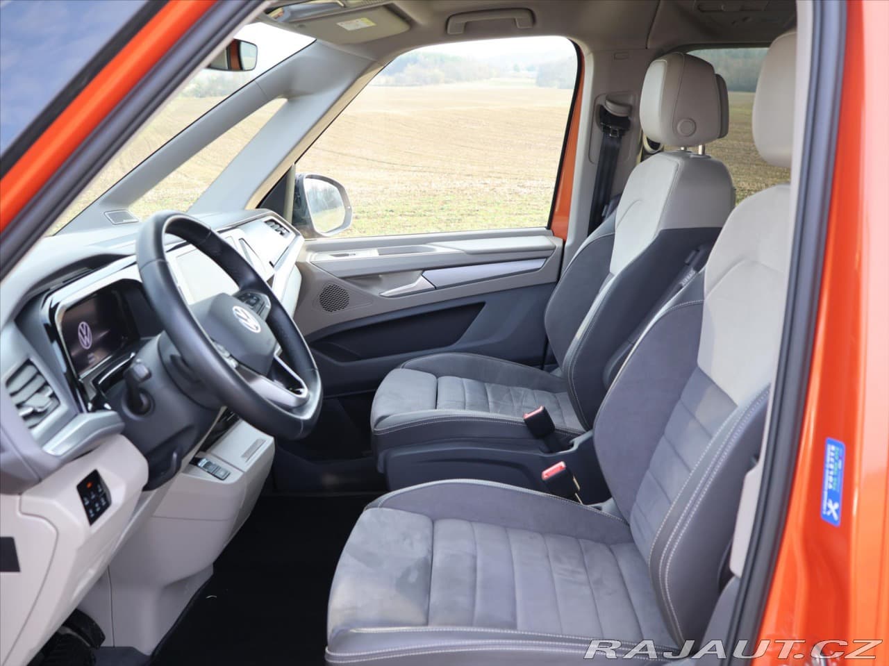 2024 Volkswagen Multivan - 12