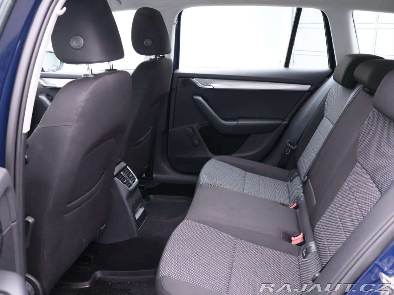 2015 Škoda Octavia - 13