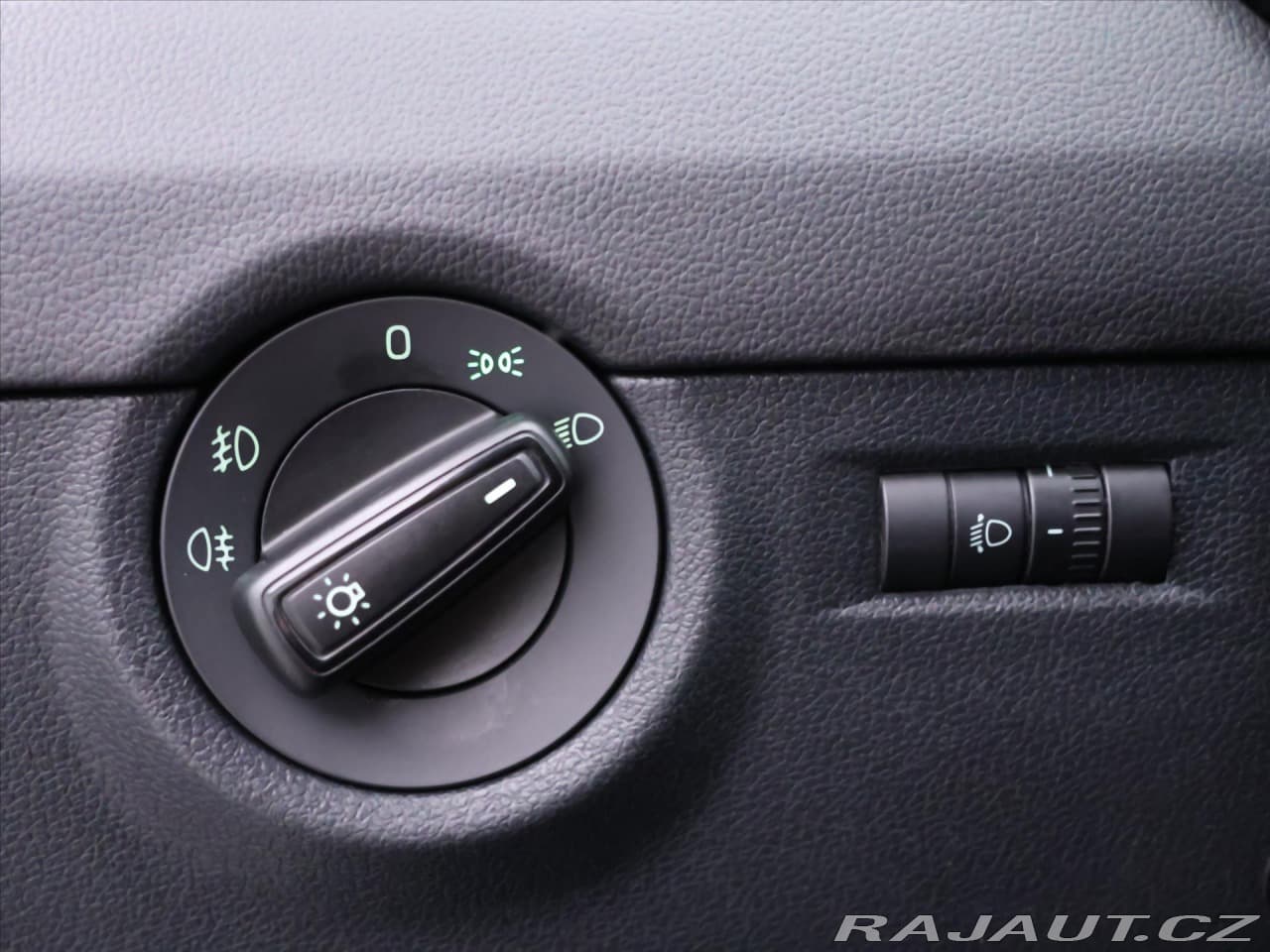 2015 Škoda Octavia - 14