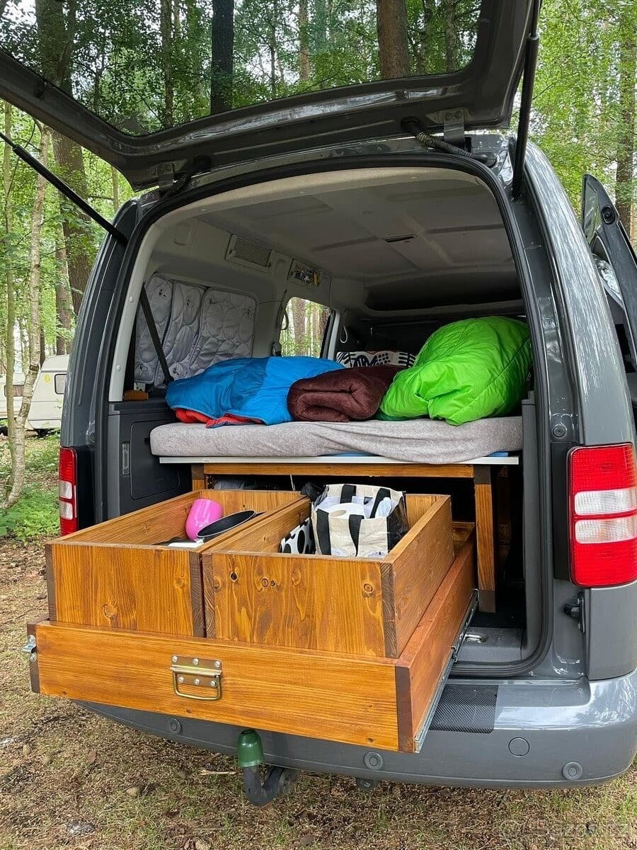 2011 Volkswagen Caddy - 12