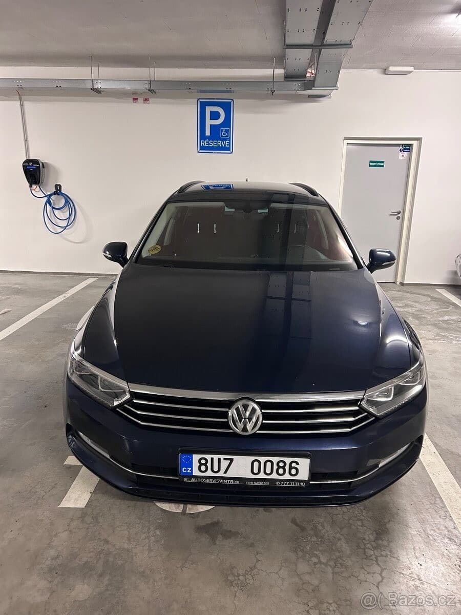 Volkswagen Passat - 18