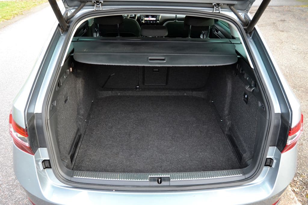 2016 Škoda Superb - 12