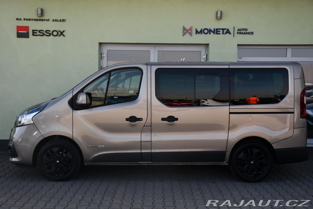 2016 Renault Trafic - 10