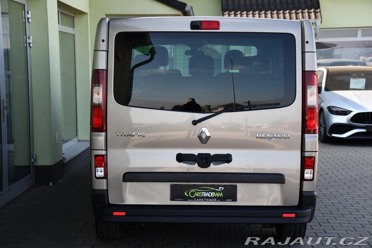 2016 Renault Trafic - 11