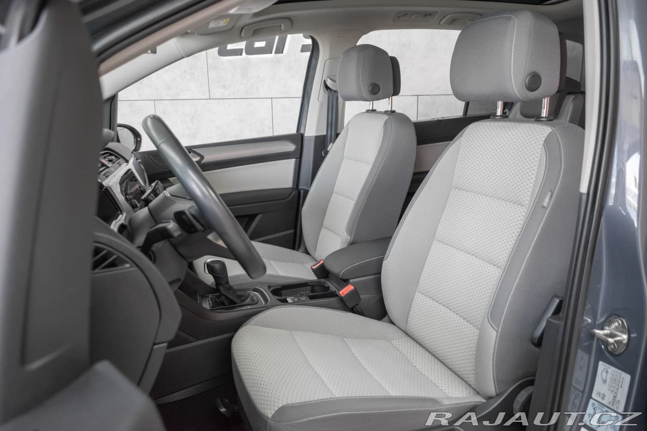 2023 Volkswagen Touran - 10