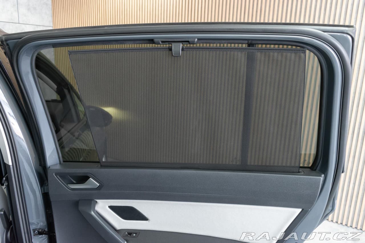 2023 Volkswagen Touran - 17