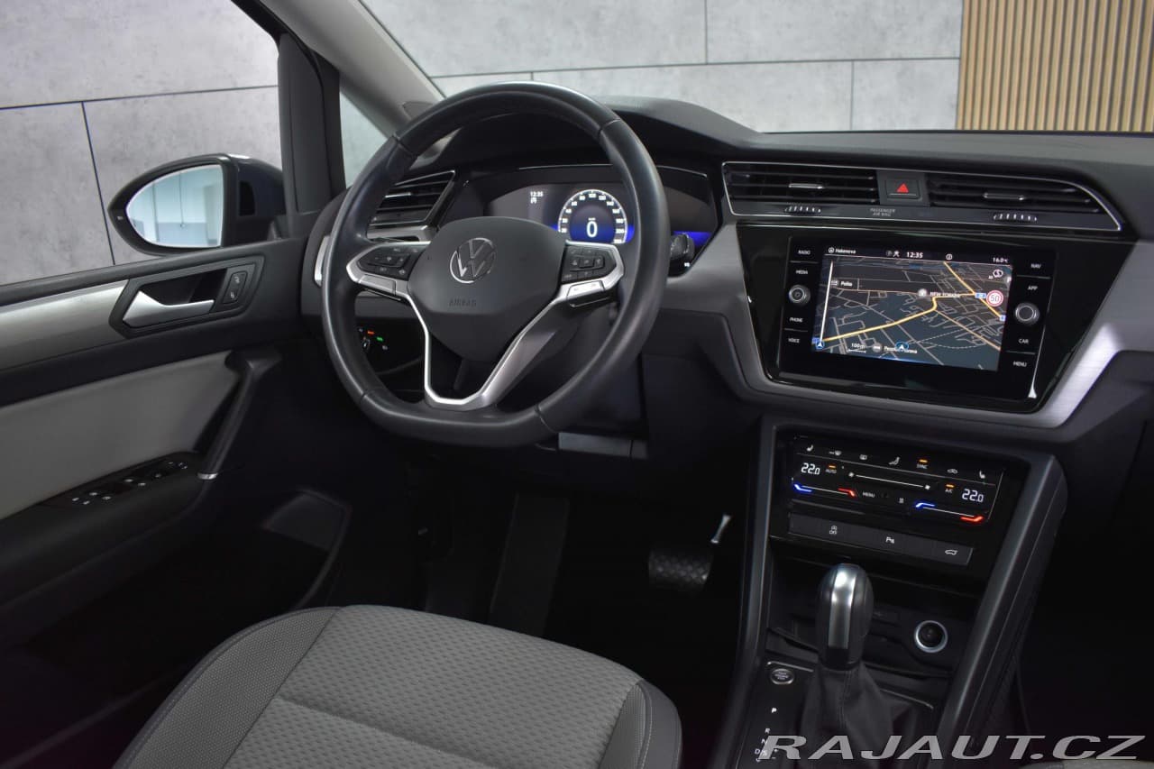 2023 Volkswagen Touran - 8