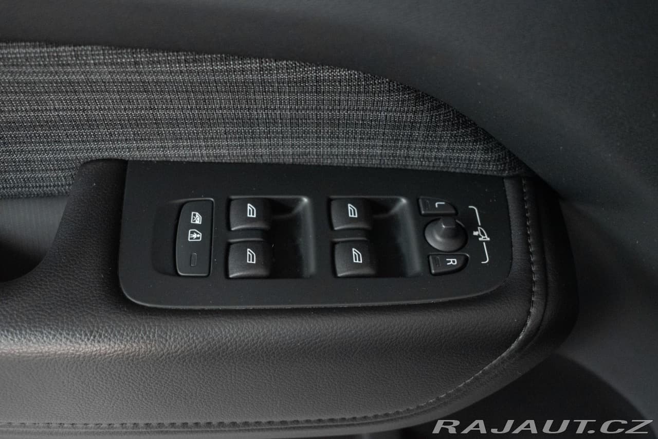 2022 Volvo Xc60 - 15