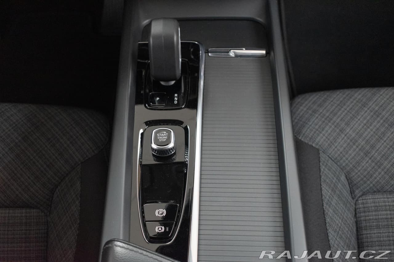 2022 Volvo Xc60 - 20