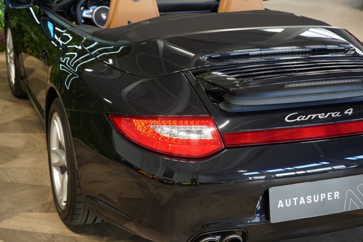 2009 Porsche 911 - 8