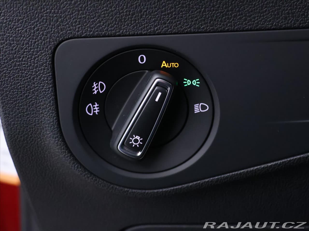 2018 Volkswagen Tiguan - 13