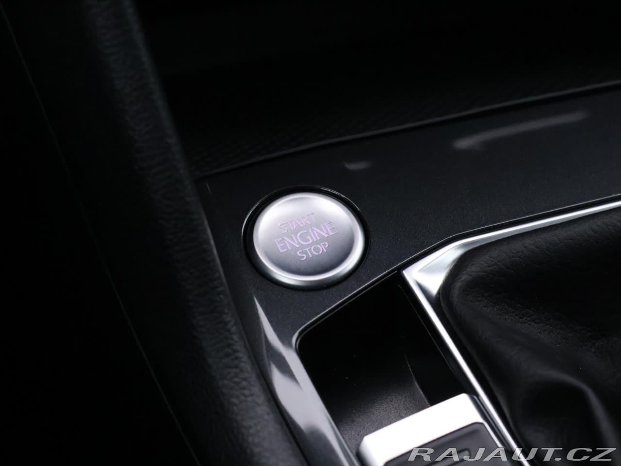 2018 Volkswagen Tiguan - 19