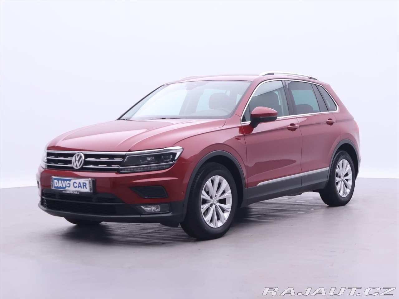 2018 Volkswagen Tiguan - 3