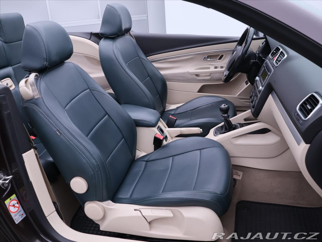 2008 Volkswagen Eos - 11