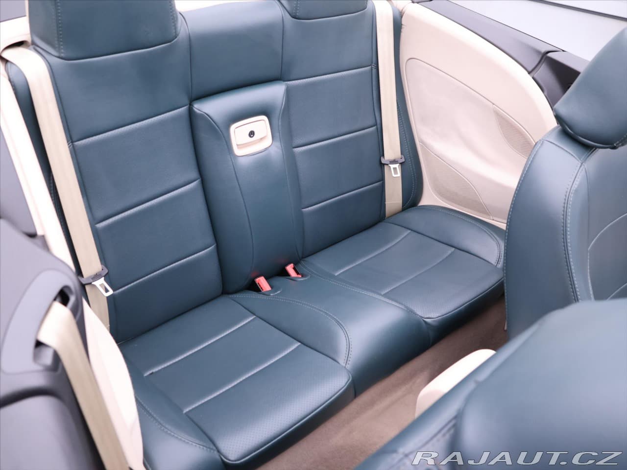 2008 Volkswagen Eos - 12