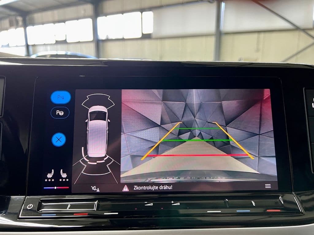 2023 Volkswagen Multivan - 16