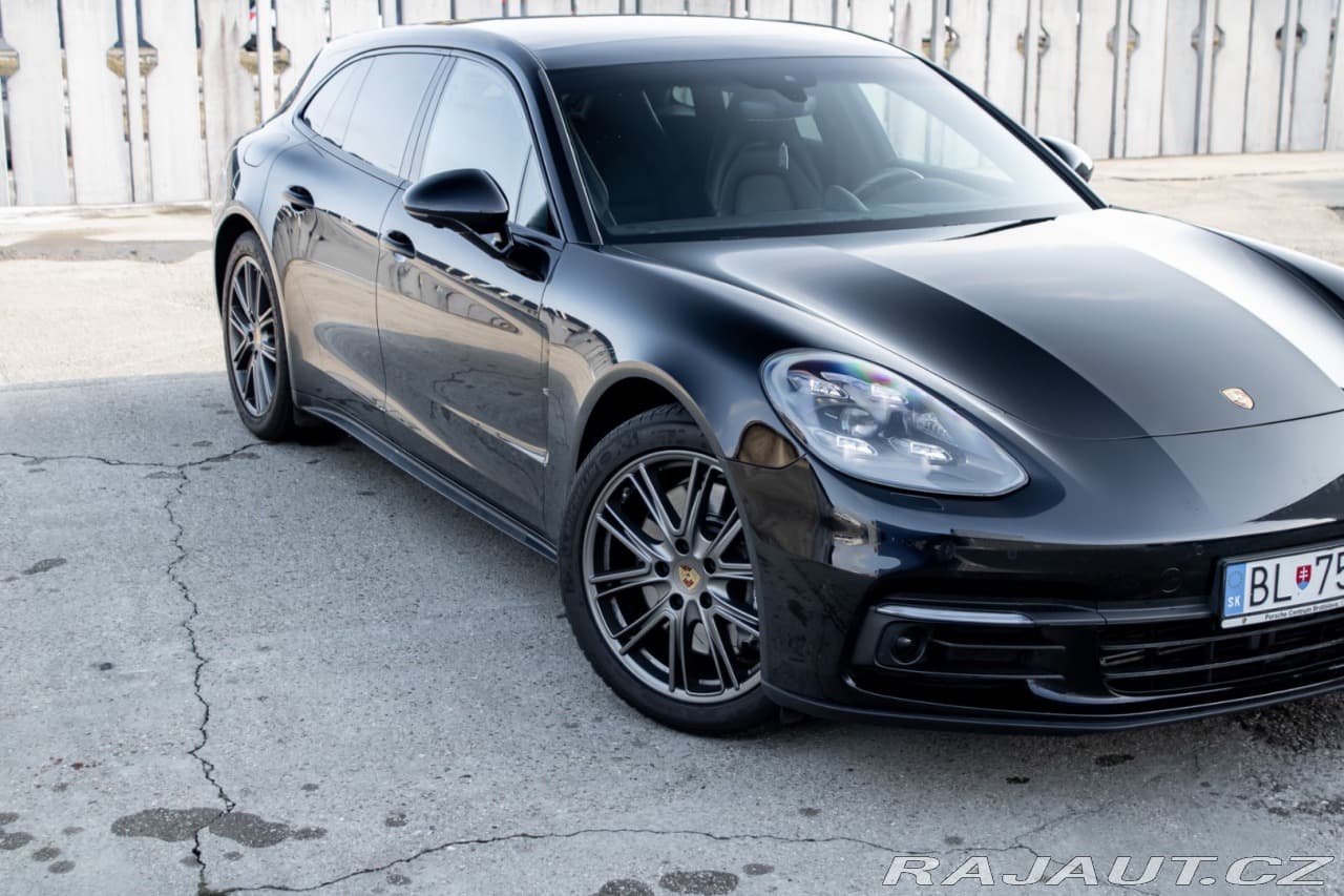 2018 Porsche Panamera - 14