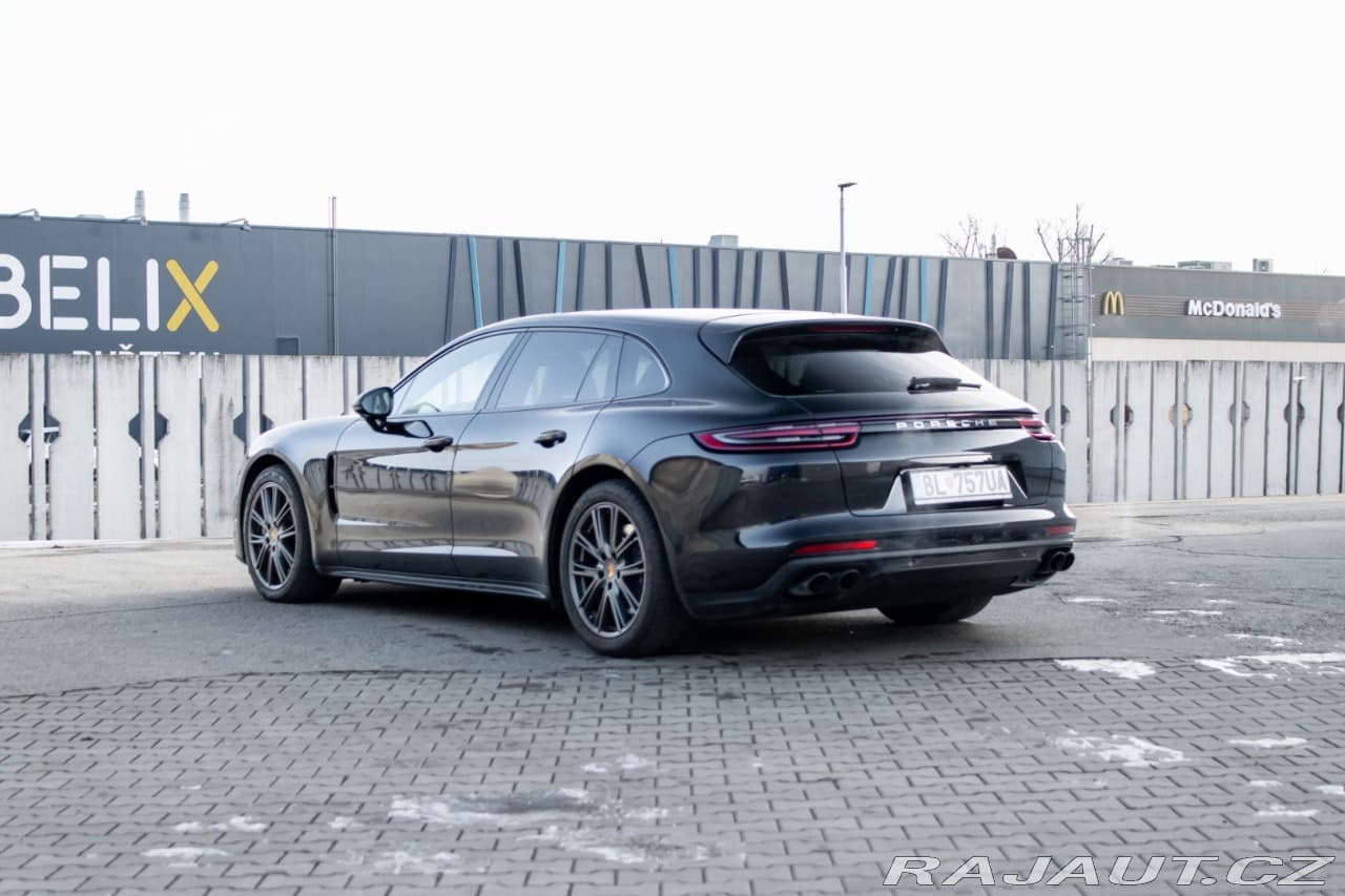 2018 Porsche Panamera - 8