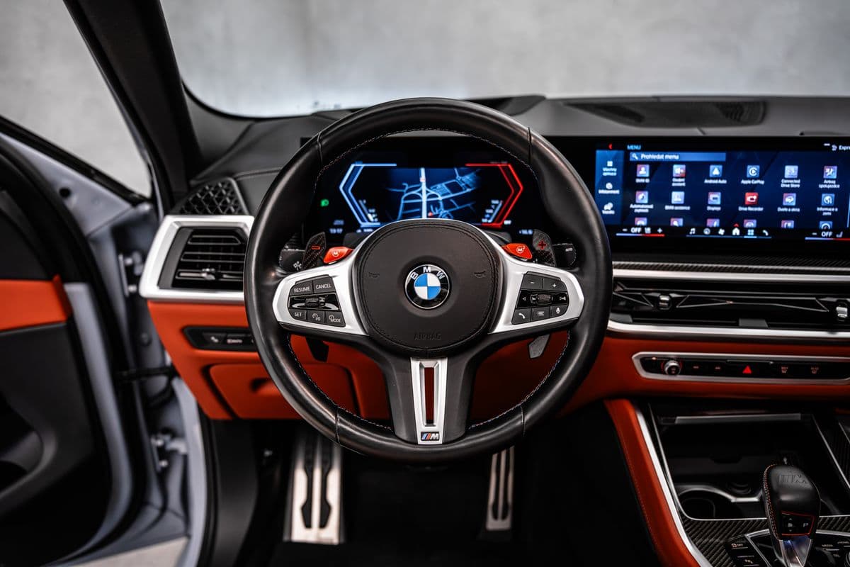2023 BMW X6 - 15