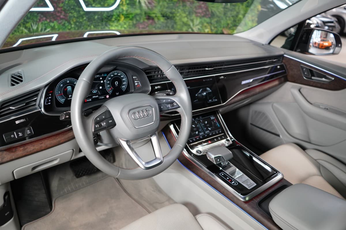 2022 Audi Q7 - 10