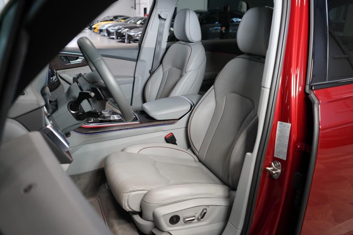 2022 Audi Q7 - 13