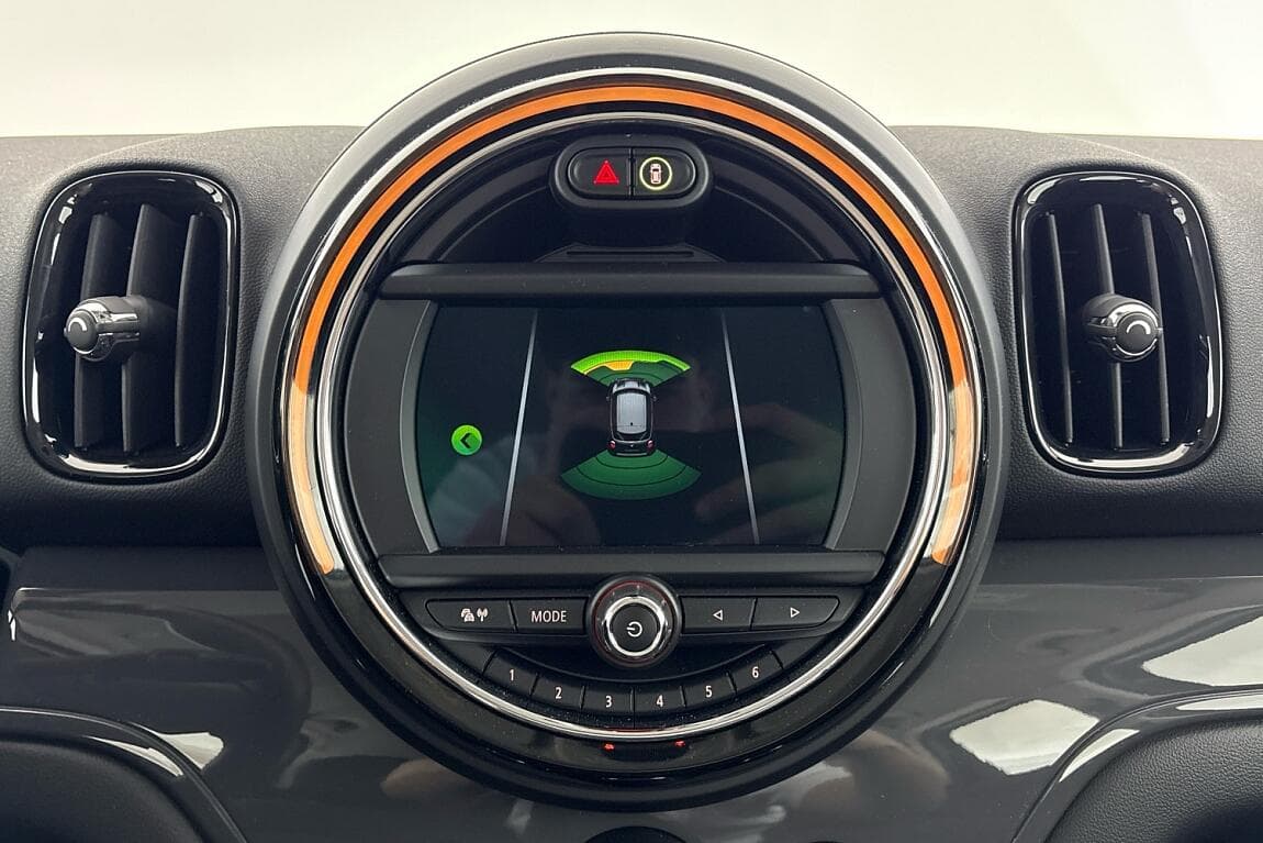 2020 Mini Countryman - 16