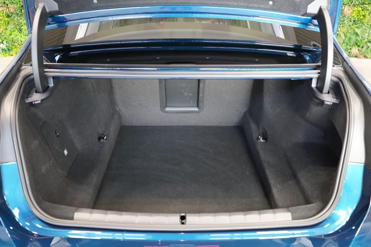 2025 BMW 7-Series - 18