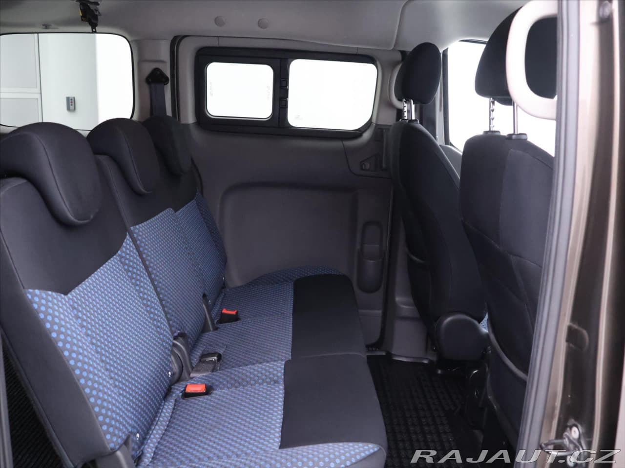 2015 Nissan Nv200 - 13