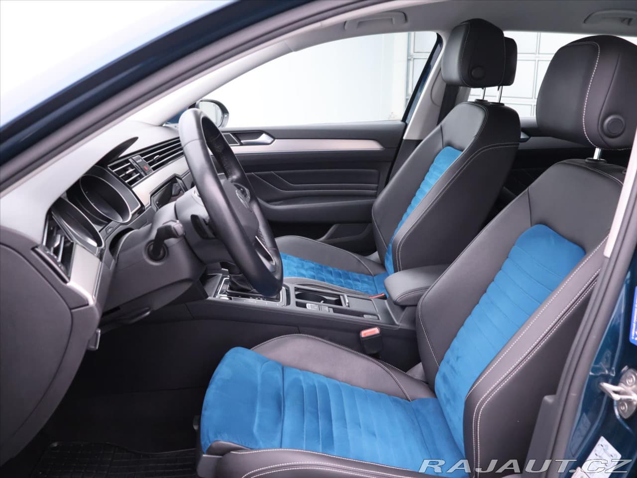 2021 Volkswagen Passat - 11