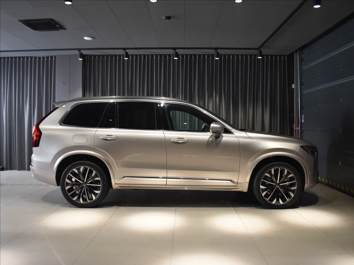 2026 Volvo Xc90 - 6
