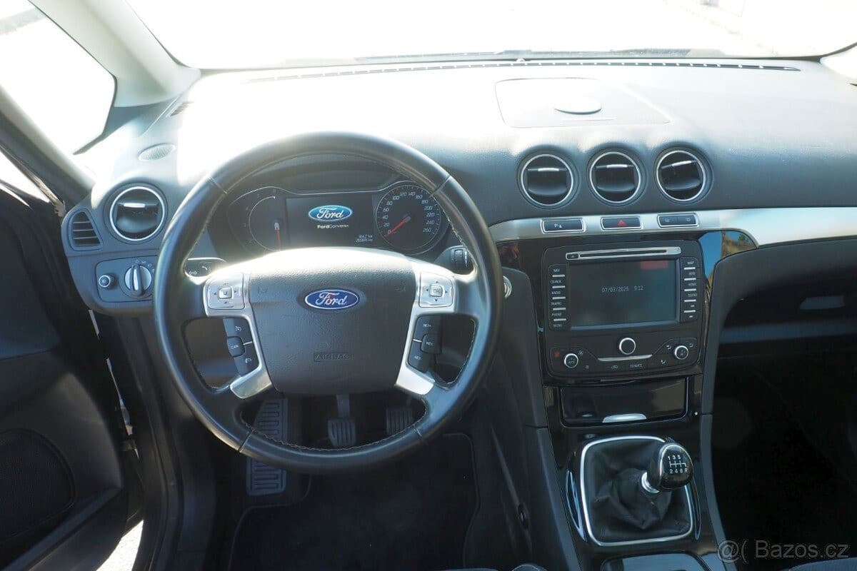 2011 Ford Galaxy - 10