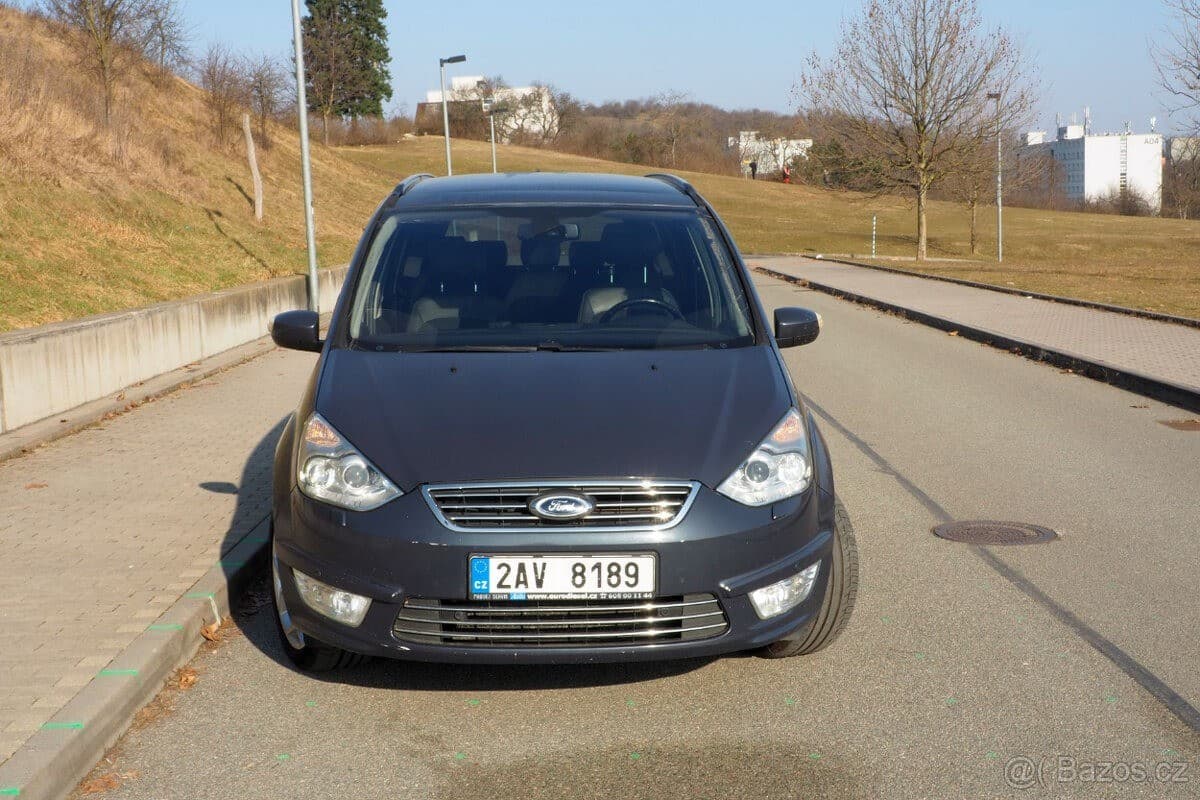 2011 Ford Galaxy - 2