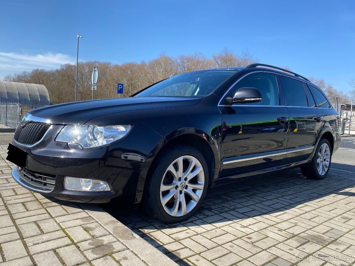 2011 Škoda Superb - 2