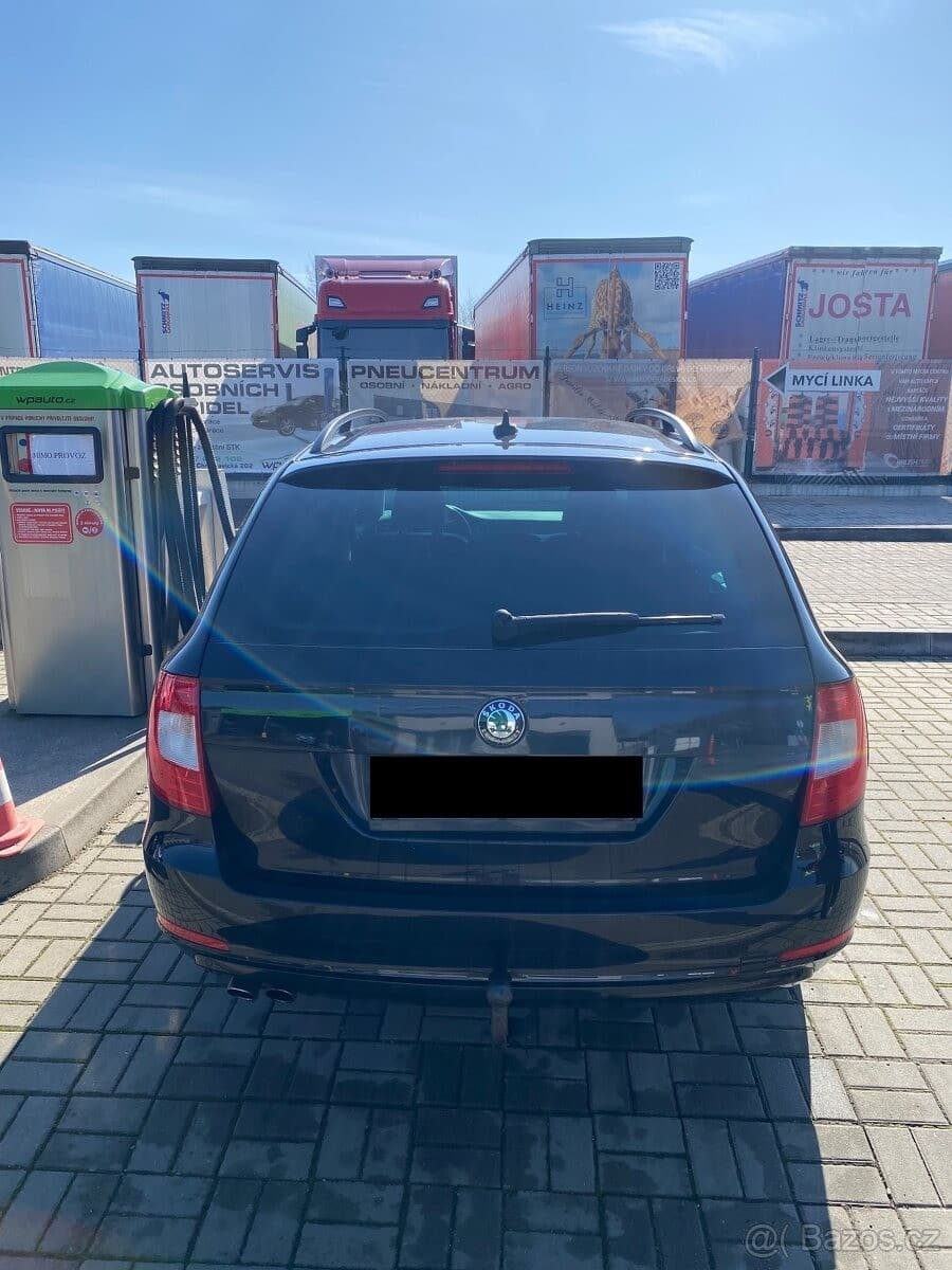 2011 Škoda Superb - 6