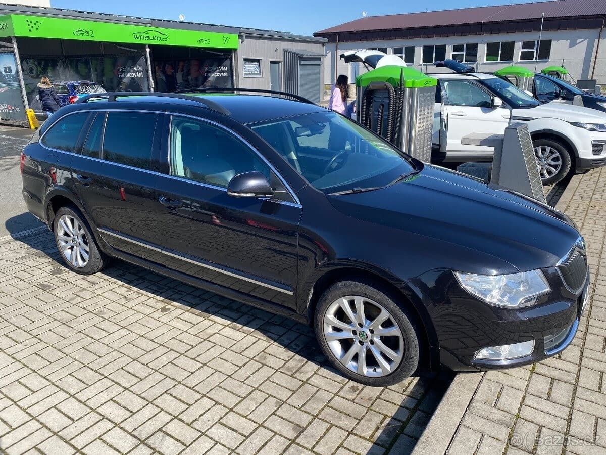 2011 Škoda Superb - 7
