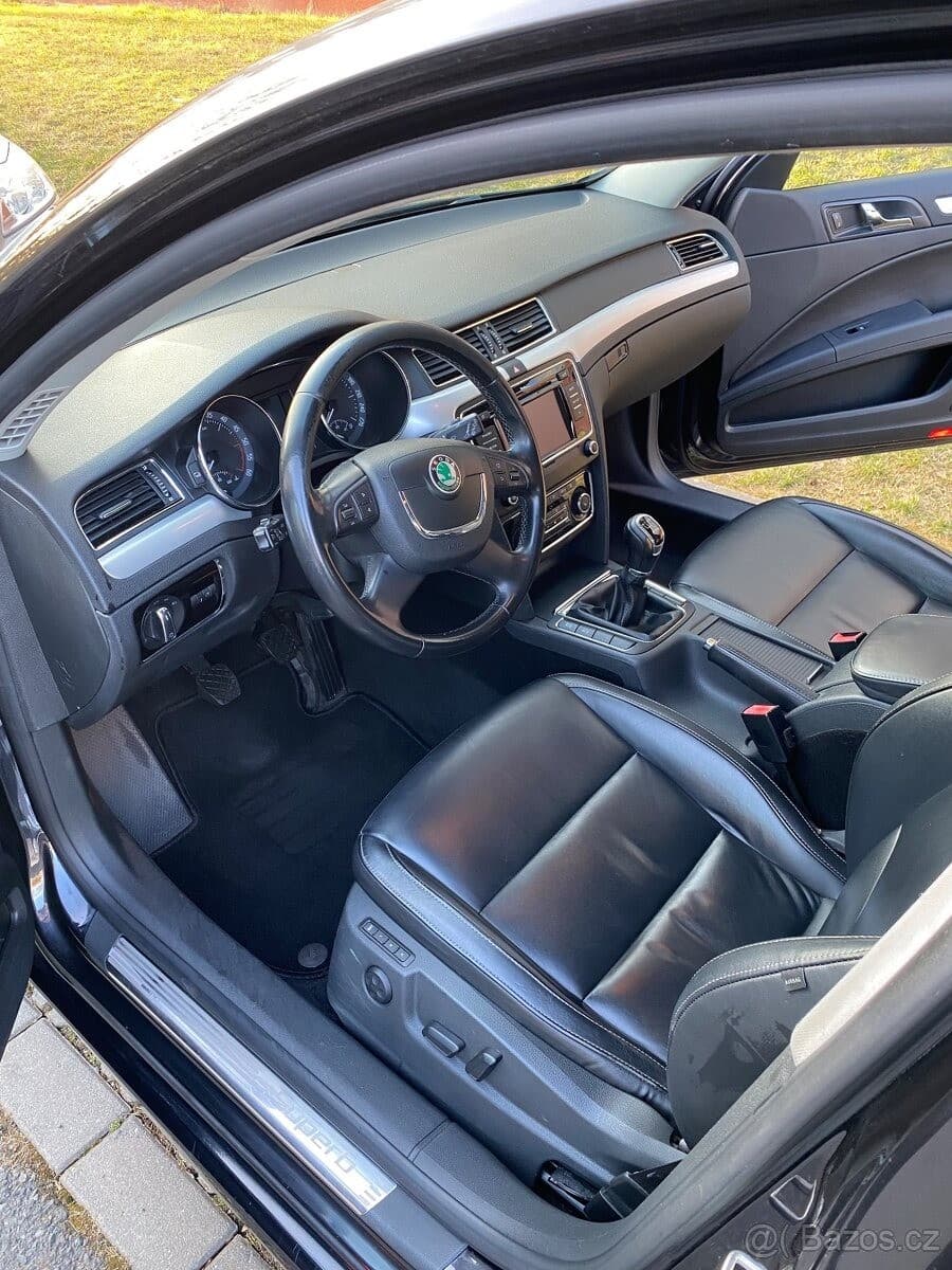 2011 Škoda Superb - 9