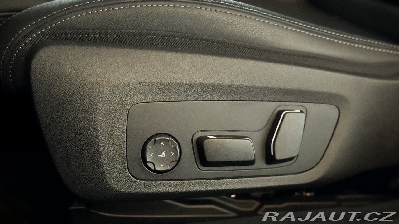 2024 BMW i4 - 19