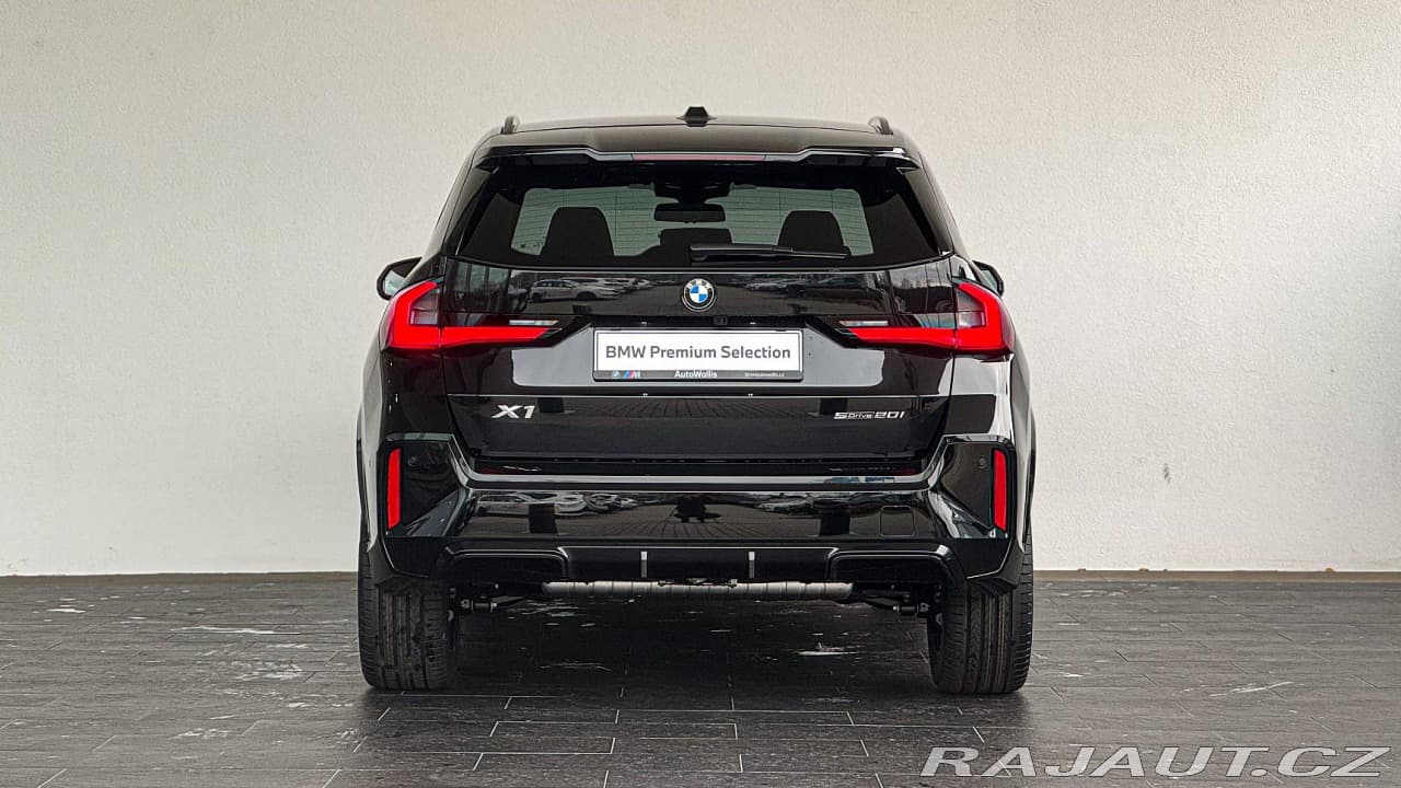 2025 BMW X1 - 9