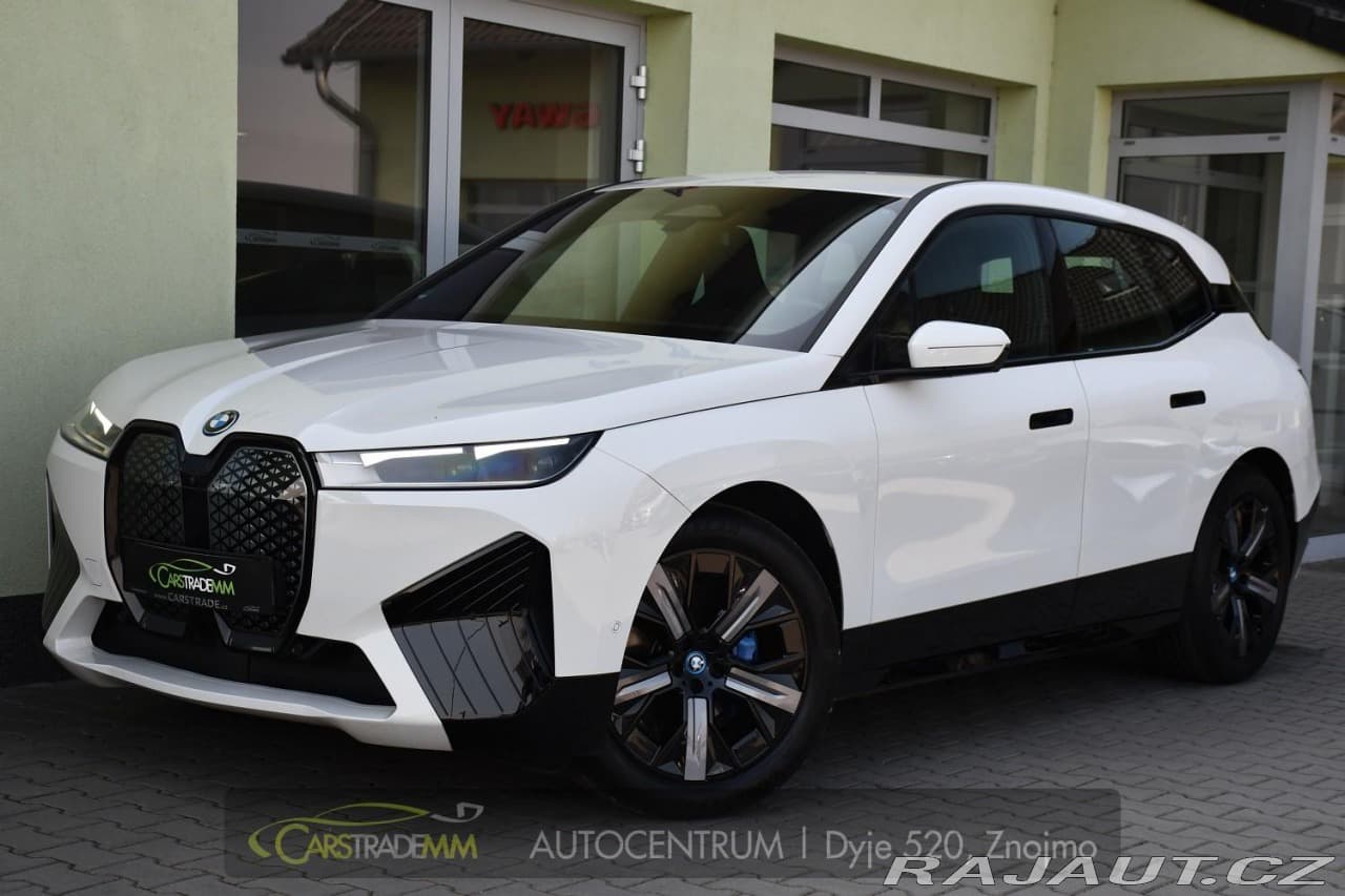 BMW iX xDrive40 1M 3L-ZÁRUKA