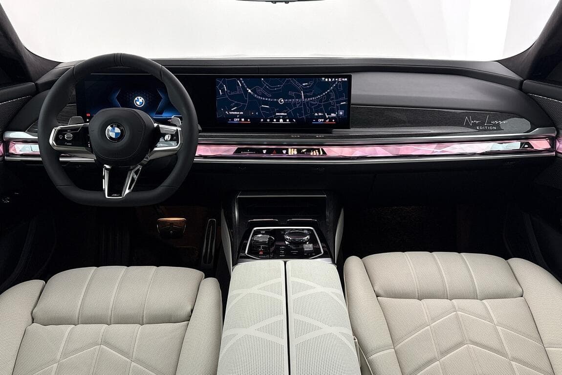2026 BMW 7-Series - 16