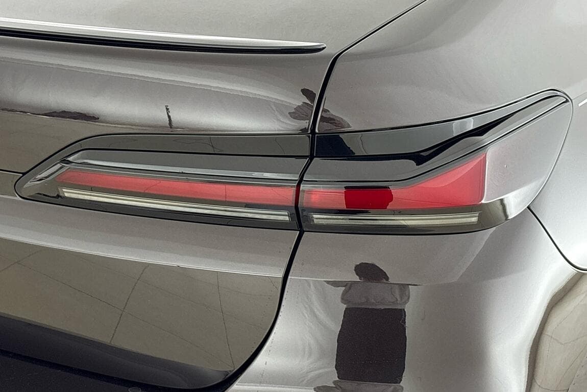 2026 BMW 7-Series - 5