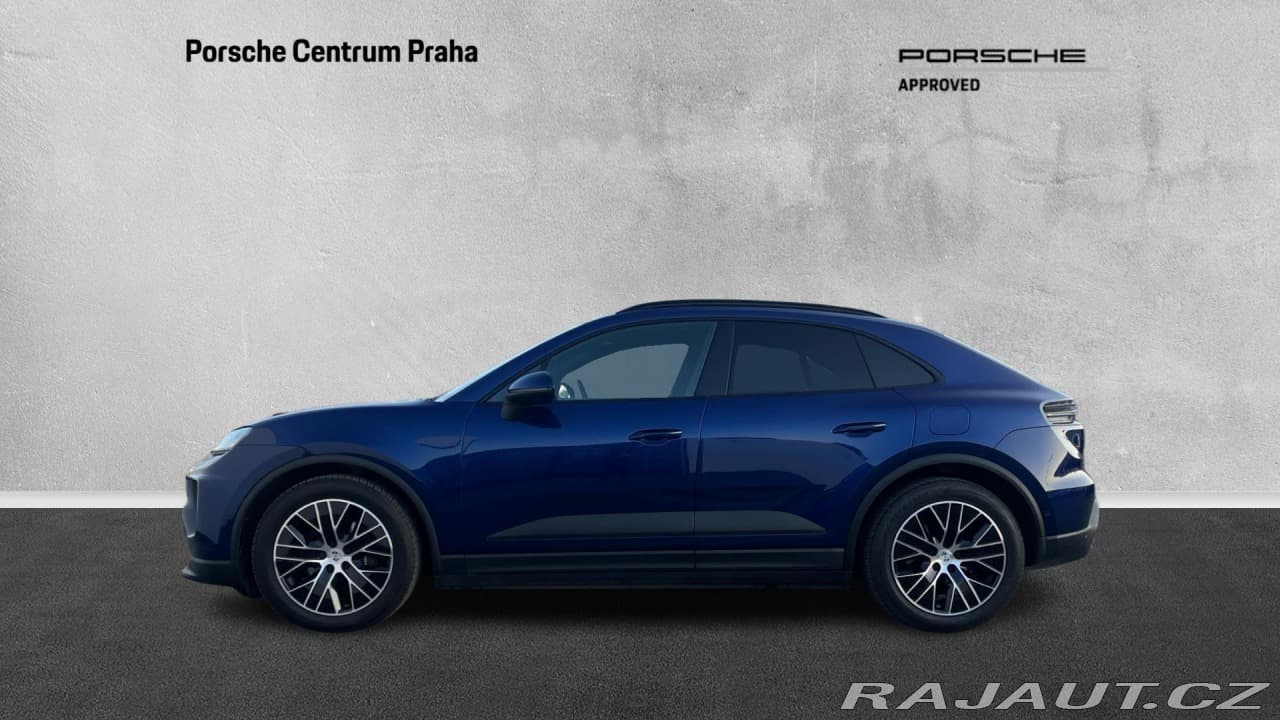 2024 Porsche Macan - 3