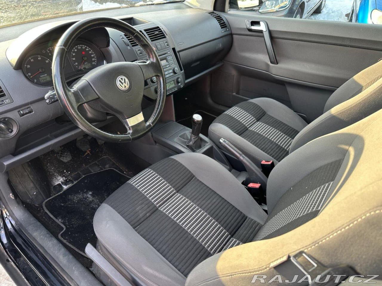 2009 Volkswagen Polo - 10