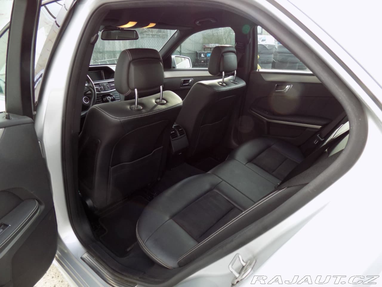 2009 Mercedes-Benz E-Class - 10